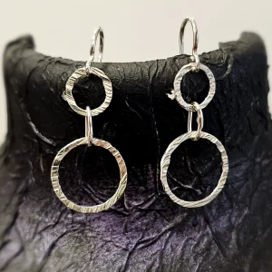 Pendientes Aros Dobles Plata Texturizada - Joyería Moderna Minimalista